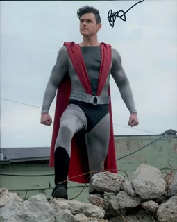 Brendan Hines autograph