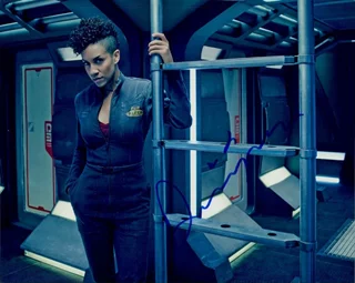 Dominique Tipper autograph