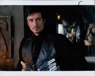 Adam Croasdell autograph