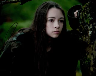 Jodelle Ferland autograph