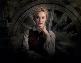 Dominique McElligott autograph