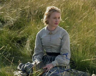 Dominique McElligott autograph