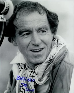 Desmond Davis autograph