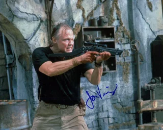 Jon Voight autograph