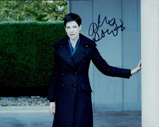 Alisen Down autograph