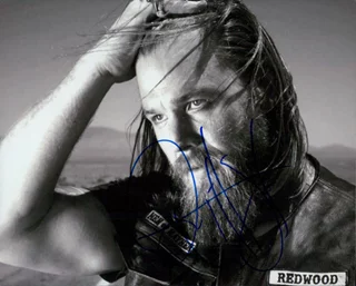 Ryan Hurst autograph