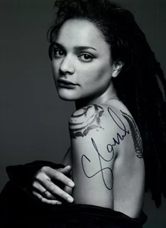 Sasha Lane autograph
