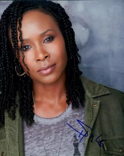 Sydelle Noel autograph