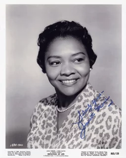 Juanita Moore autograph