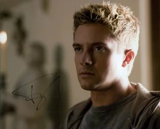 Topher Grace autograph