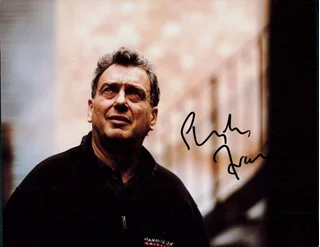 Stephen Frears autograph