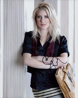 Heidi Montag autograph