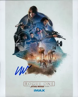 Gareth Edwards autograph