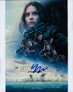 Gareth Edwards autograph