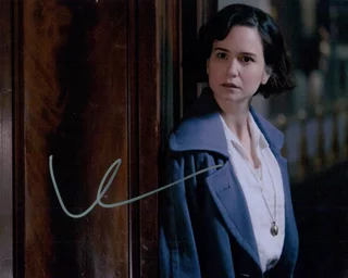 Katherine Waterston autograph