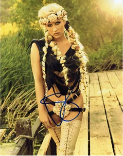 Kesha autograph