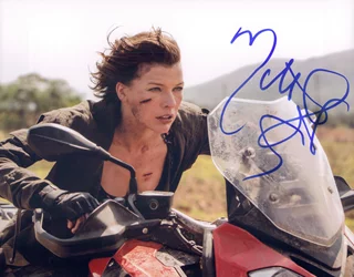 Milla Jovovich autograph