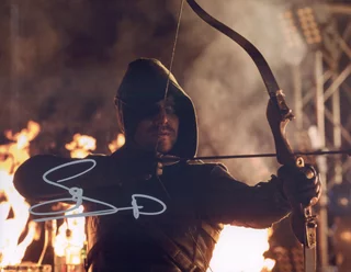 Stephen Amell autograph