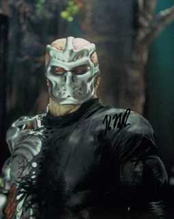 Kane Hodder autograph