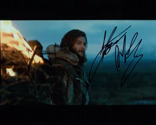 Steven Molony autograph