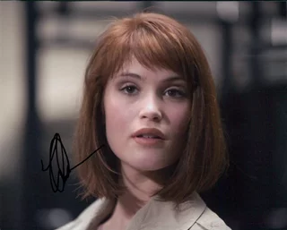 Gemma Arterton autograph