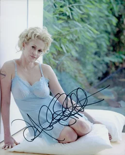 Melanie Griffith autograph