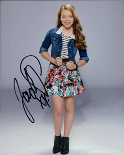 Jade Pettyjohn autograph