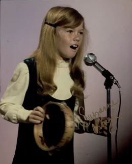 Suzanne Crough autograph