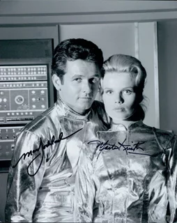 Lost In Space autograph