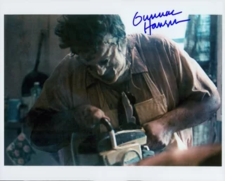 Gunnar Hansen autograph