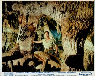 Pat Boone autograph