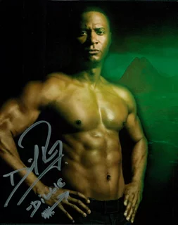 David Ramsey autograph