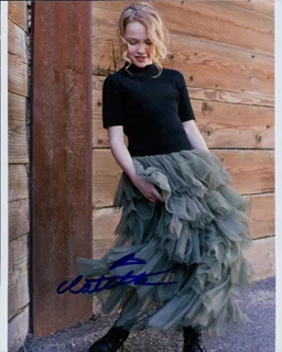 Talitha Bateman autograph