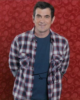 Ty Burrell autograph
