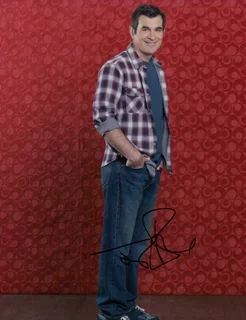 Ty Burrell autograph