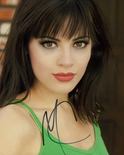 Maddisyn Carter autograph