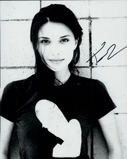 Tamara Feldman autograph