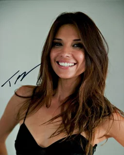 Tamara Feldman autograph