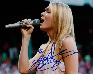 Leann Rimes autograph