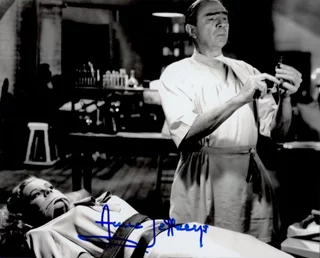 Anne Jeffreys autograph