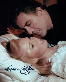 Veronica Carlson autograph