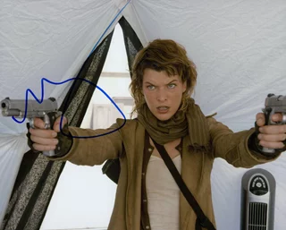 Milla Jovovich autograph