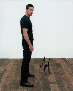 Matthew Fox autograph