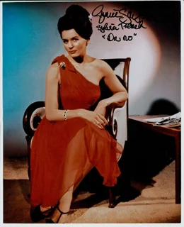 Eunice Gayson autograph