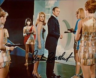 Barbara Bouchet autograph