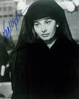 Sophia Loren autograph