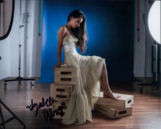 Izabella Alvarez autograph