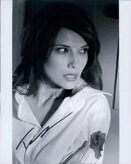 Tamara Feldman autograph