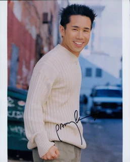 Parry Shen autograph