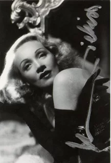Marlene Dietrich autograph